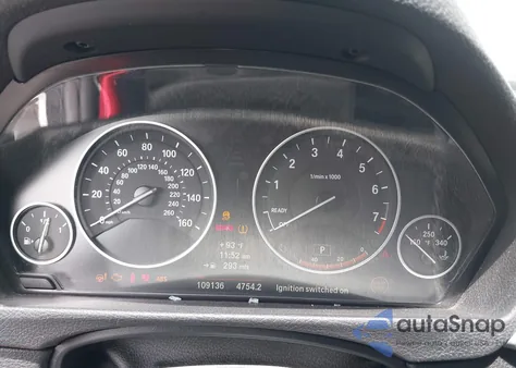 2013 BMW 328I xDrive z USA, uszkodzony, nr VIN WBA3B5C54DF597262